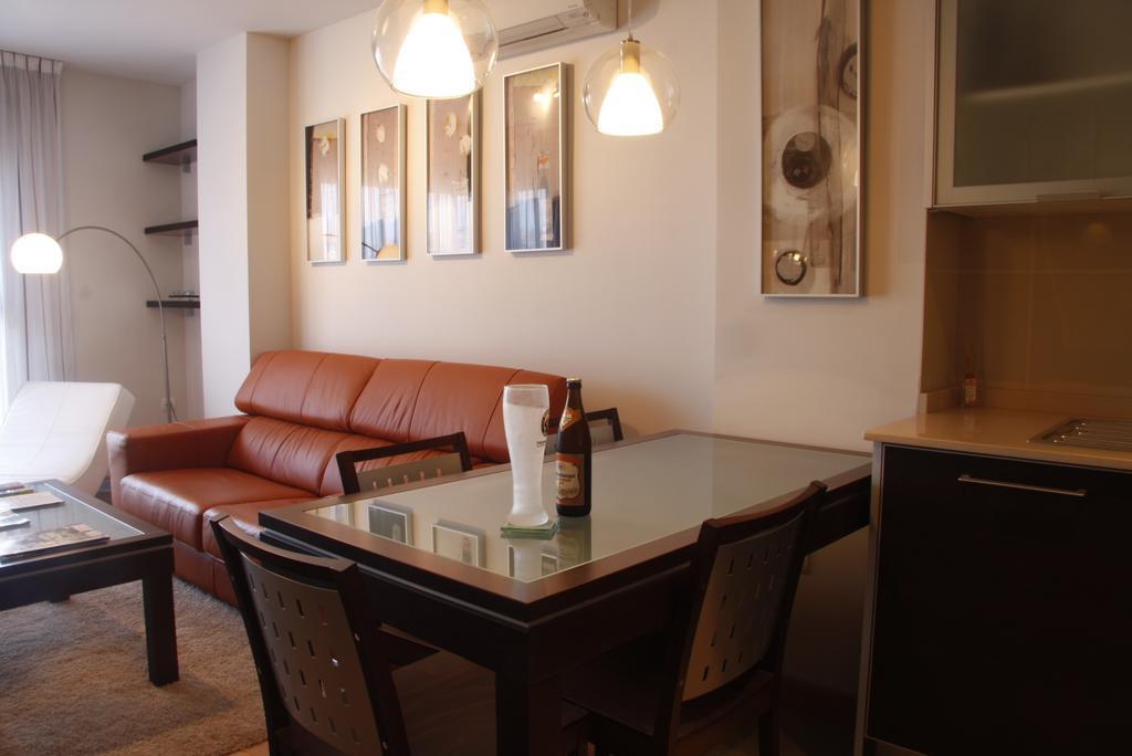 Apartmento Avda Madrid Асукека-де-Энарес Номер фото